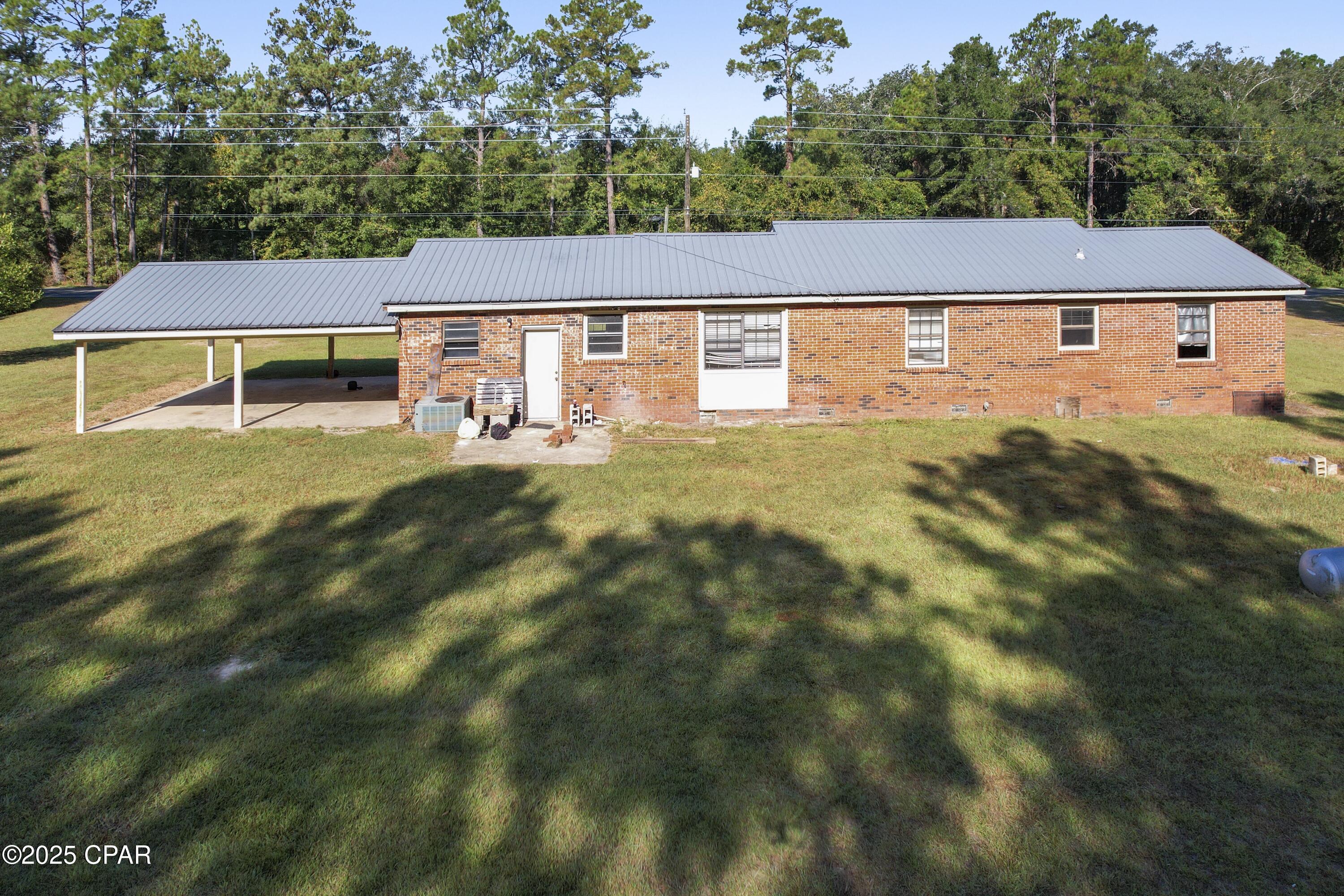 2649 Bonnett Pond Road Chipley, FL 32428 - Photo 2 of 21