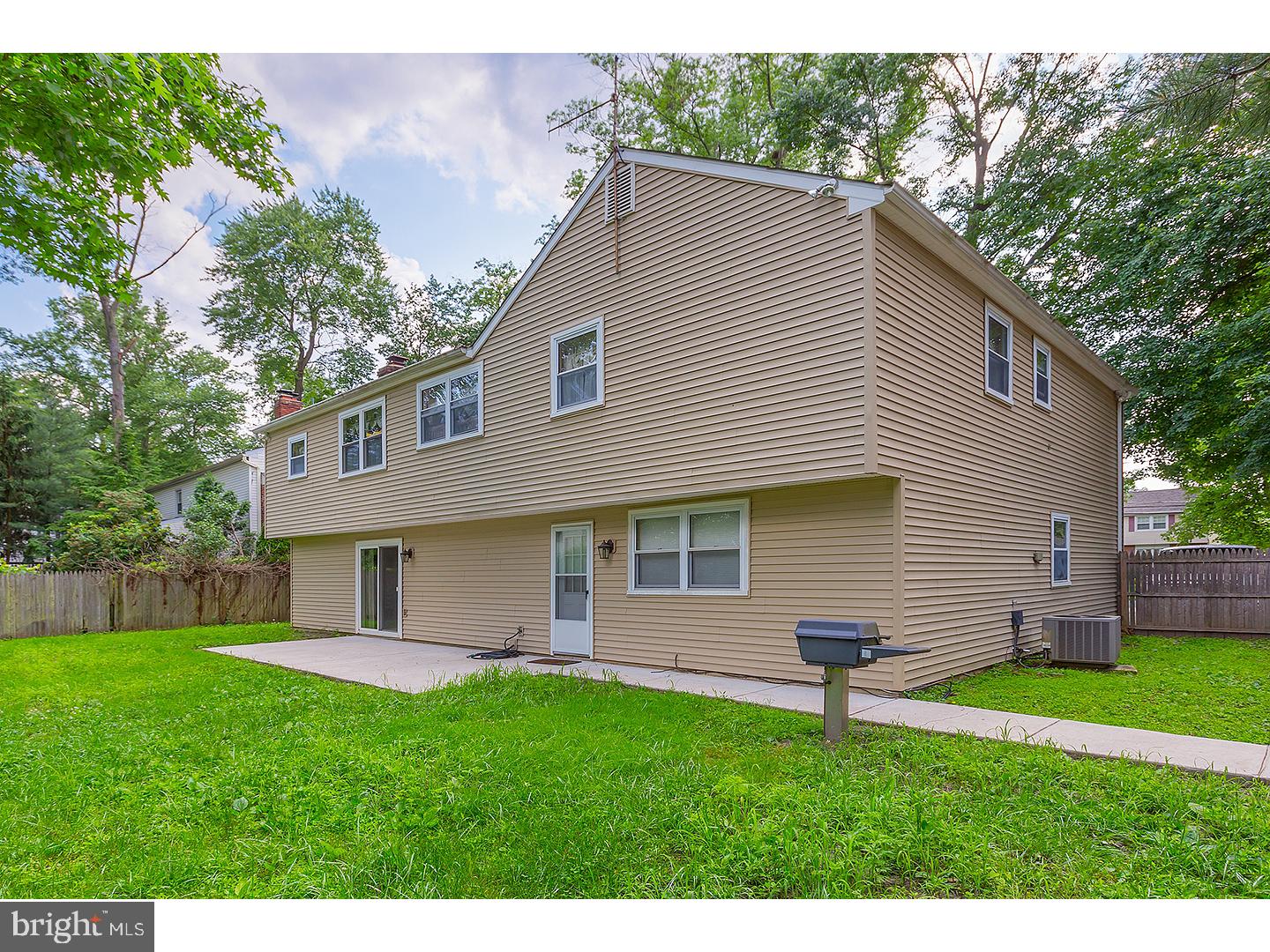 128 Greenvale Road Cherry Hill, NJ 08034 - Photo 13 of 14 Gallery Image 13