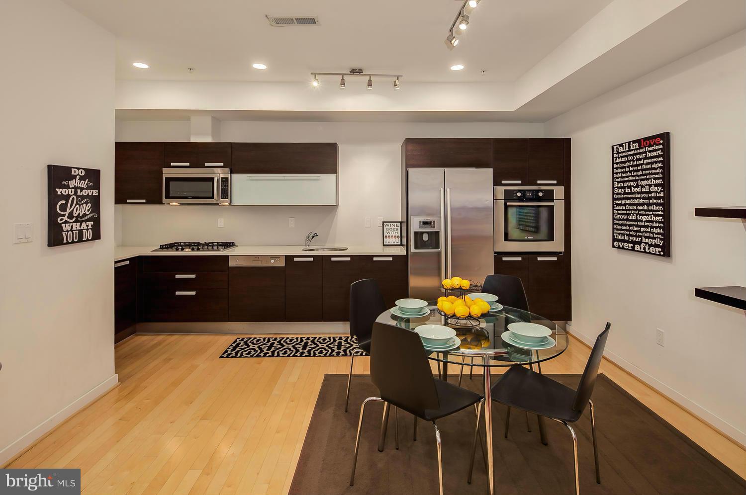 1466 Harvard Street Northwest, Unit TH2 Washington, DC 20009 - Photo 12 of 30 Interior (General)