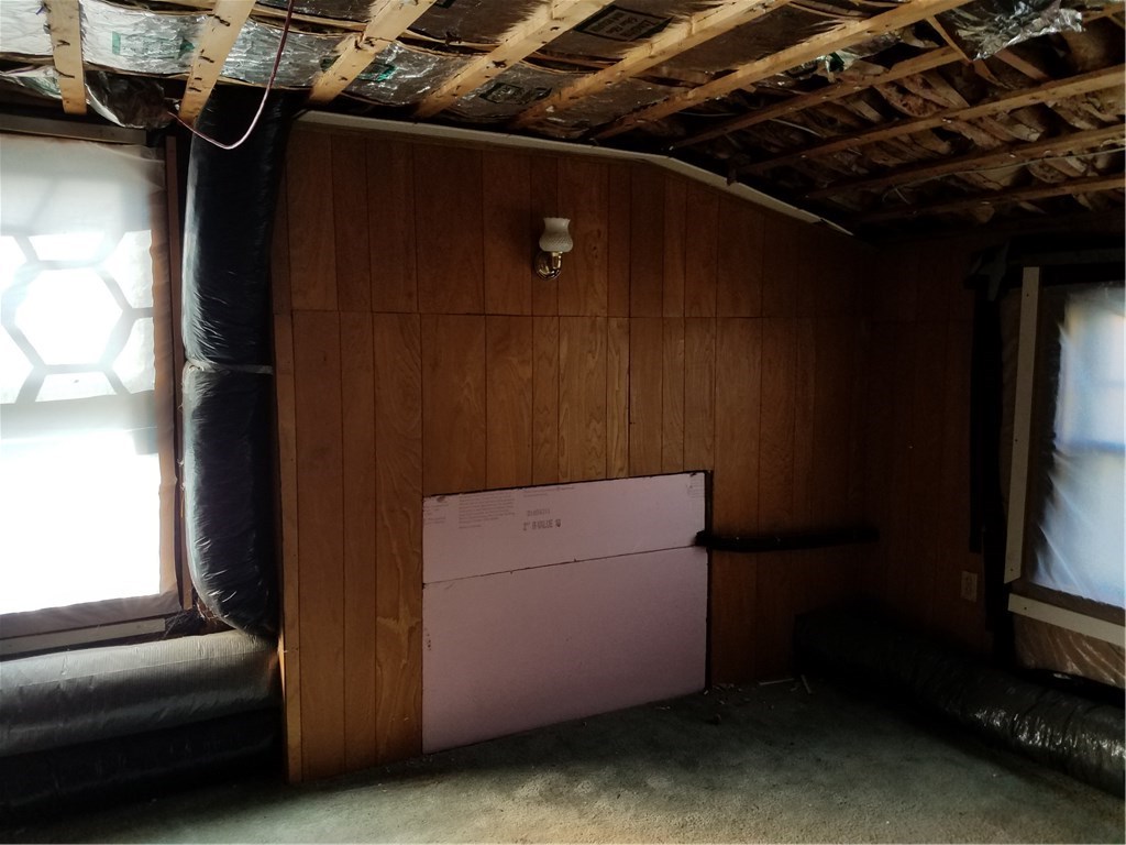 242 Mendon Road Woonsocket, RI 02895 - Photo 23 of 25
