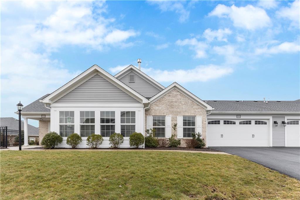 1024 Tilly Drive Valencia, PA 16059 - Photo 31 of 35 front view of a house with a yard