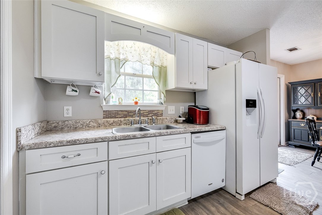 9 Tammy's Circle Pooler, GA 31322 - Photo 12 of 27