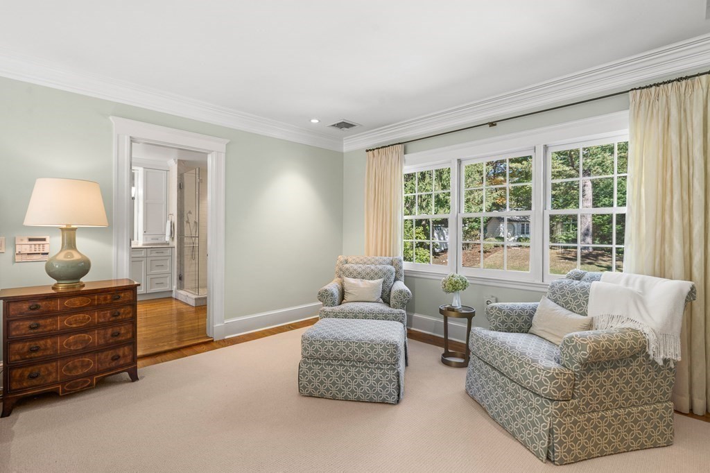 55 Cliff Road Wellesley, MA 02481 - Photo 26 of 42