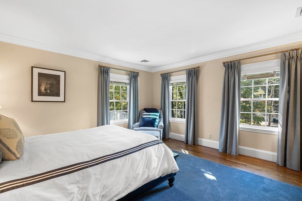 55 Cliff Road Wellesley, MA 02481 - Photo 30 of 42