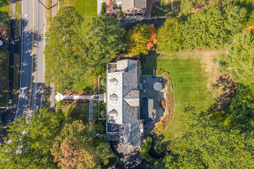 55 Cliff Road Wellesley, MA 02481 - Photo 4 of 42
