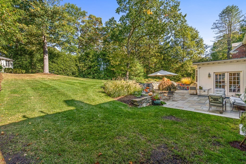 55 Cliff Road Wellesley, MA 02481 - Photo 41 of 42