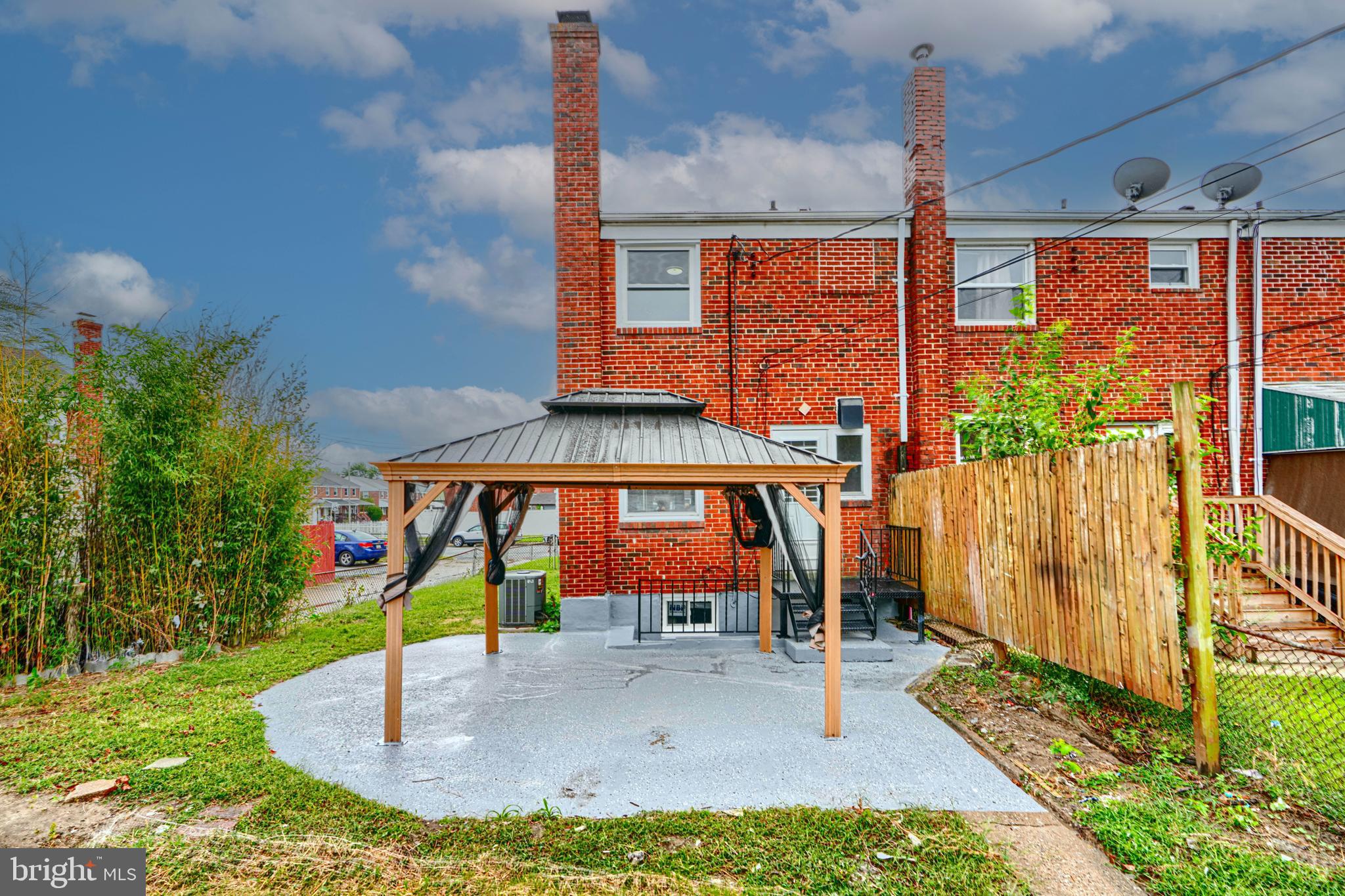 1902 Kelmore Road Baltimore, MD 21222 - Photo 23 of 27 COVERED PATIO