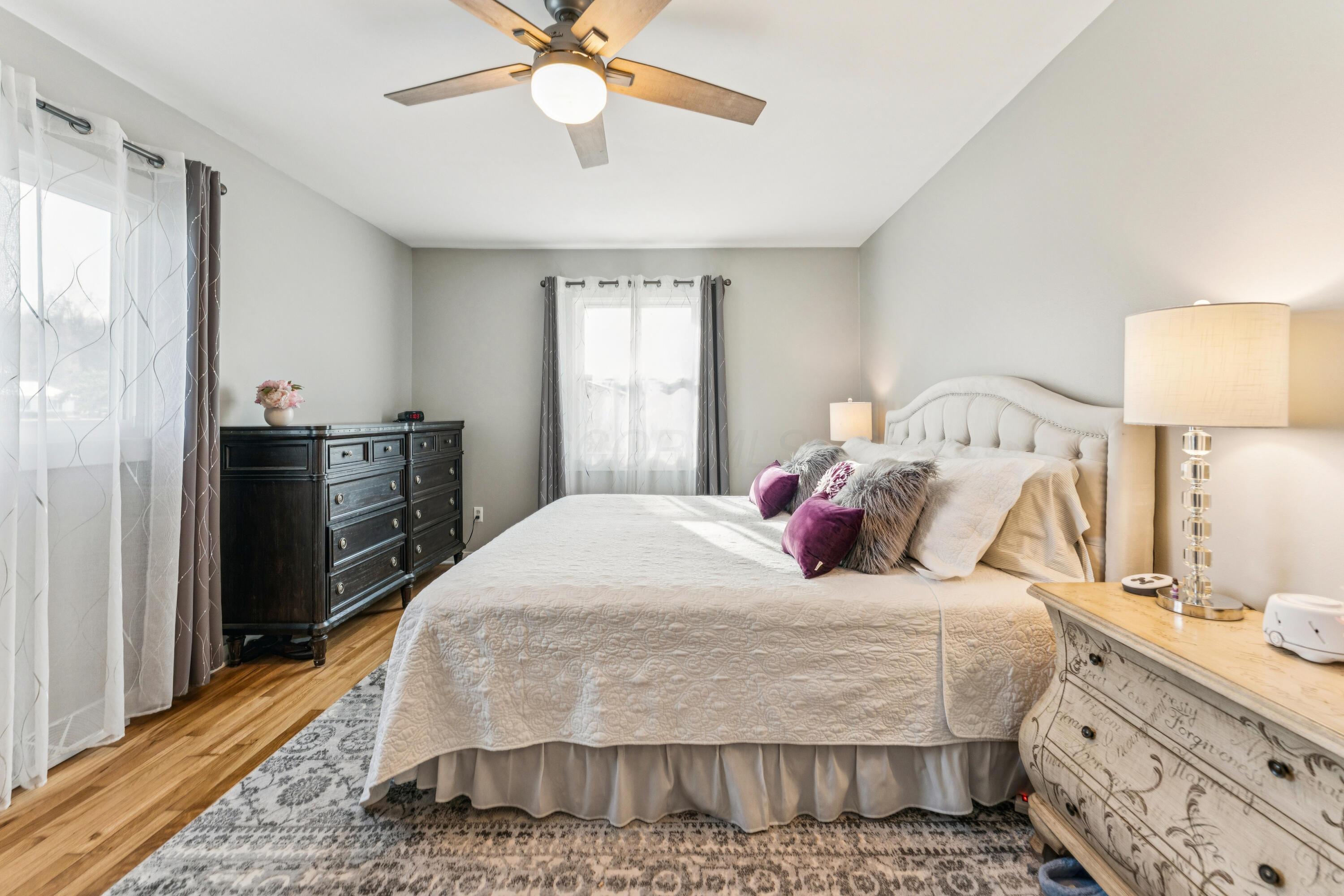 8378 Steitz Road Powell, OH 43065 - Photo 23 of 67 Owner's suite