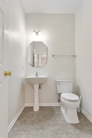 $439,000 | 4179 Milford Lane, Aurora, IL 60504