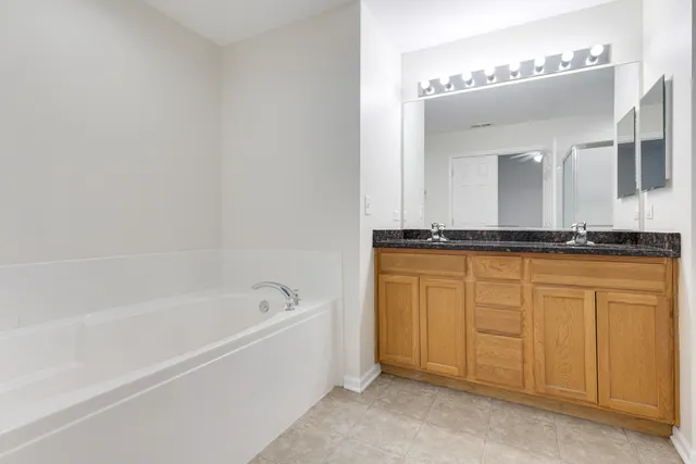 $439,000 | 4179 Milford Lane, Aurora, IL 60504