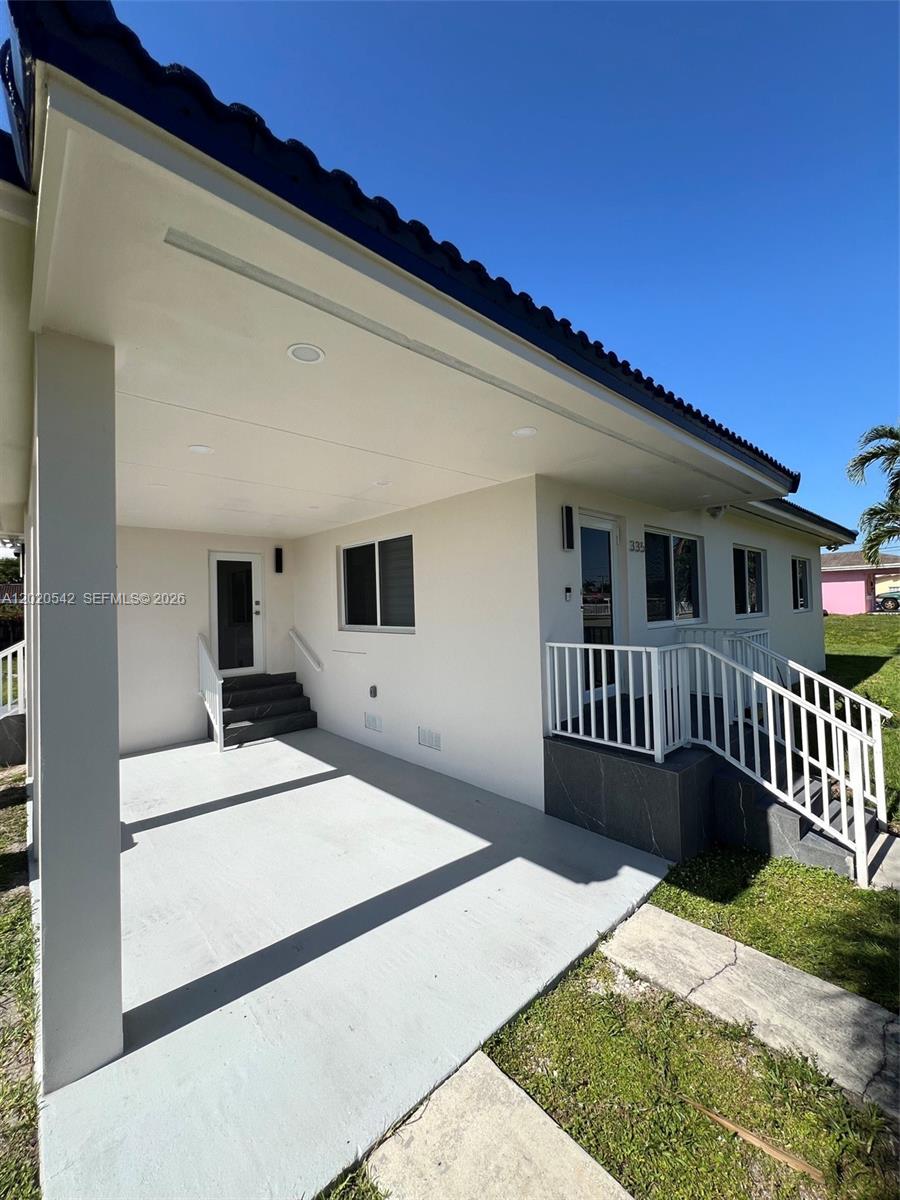 335 West 50th Street Hialeah, FL 33012 - Photo 4 of 13