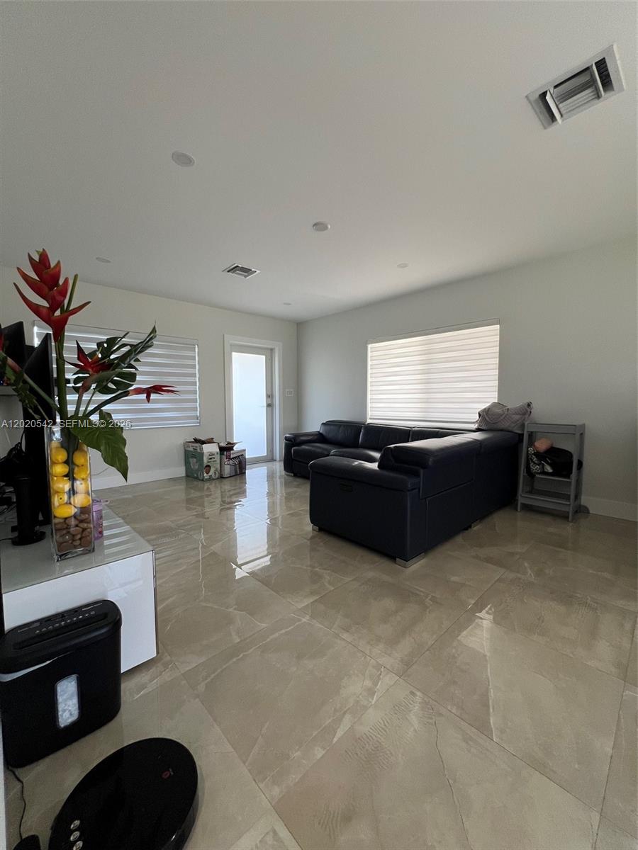 335 West 50th Street Hialeah, FL 33012 - Photo 6 of 13