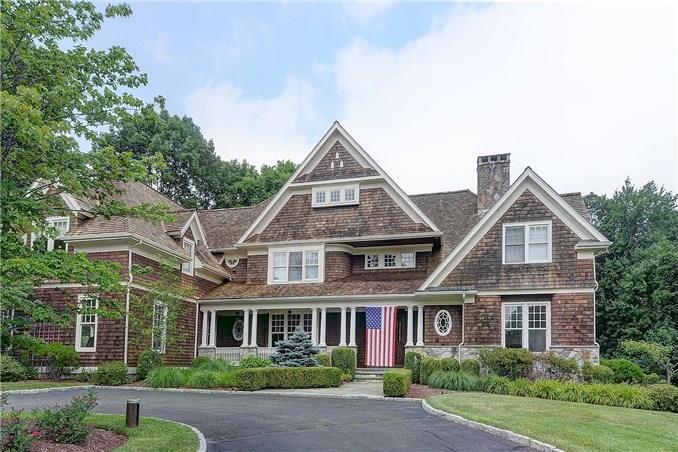 282 Branchville Road Ridgefield, CT 06877 - Photo 1 of 1 an front view of a house with a yard