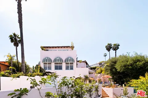 $5,495,000 | 3700 Lowry Road, Los Angeles, CA 90027