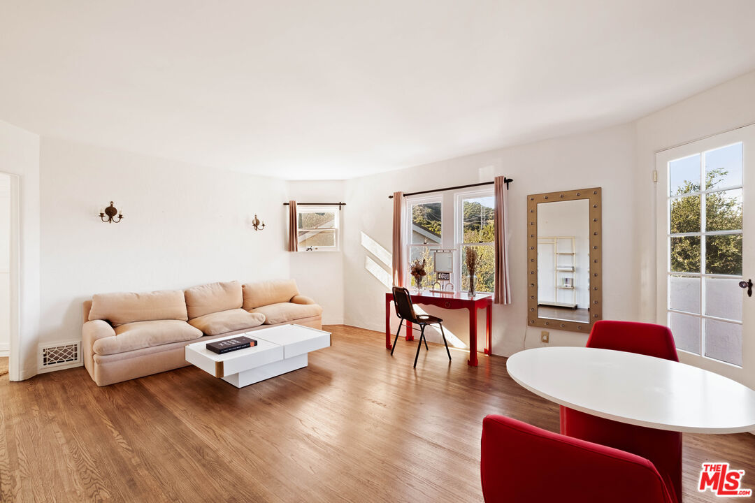 3700 Lowry Road Los Angeles, CA 90027 - Photo 35 of 59