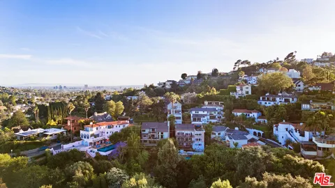 $5,495,000 | 3700 Lowry Road, Los Angeles, CA 90027