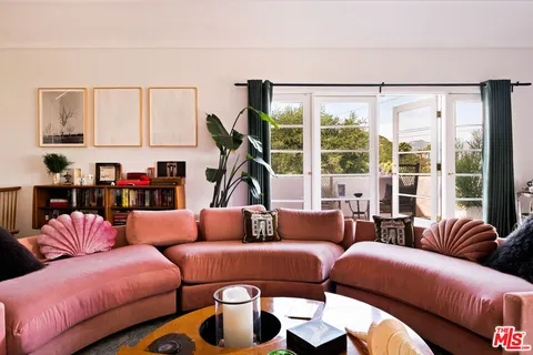 $5,495,000 | 3700 Lowry Road, Los Angeles, CA 90027