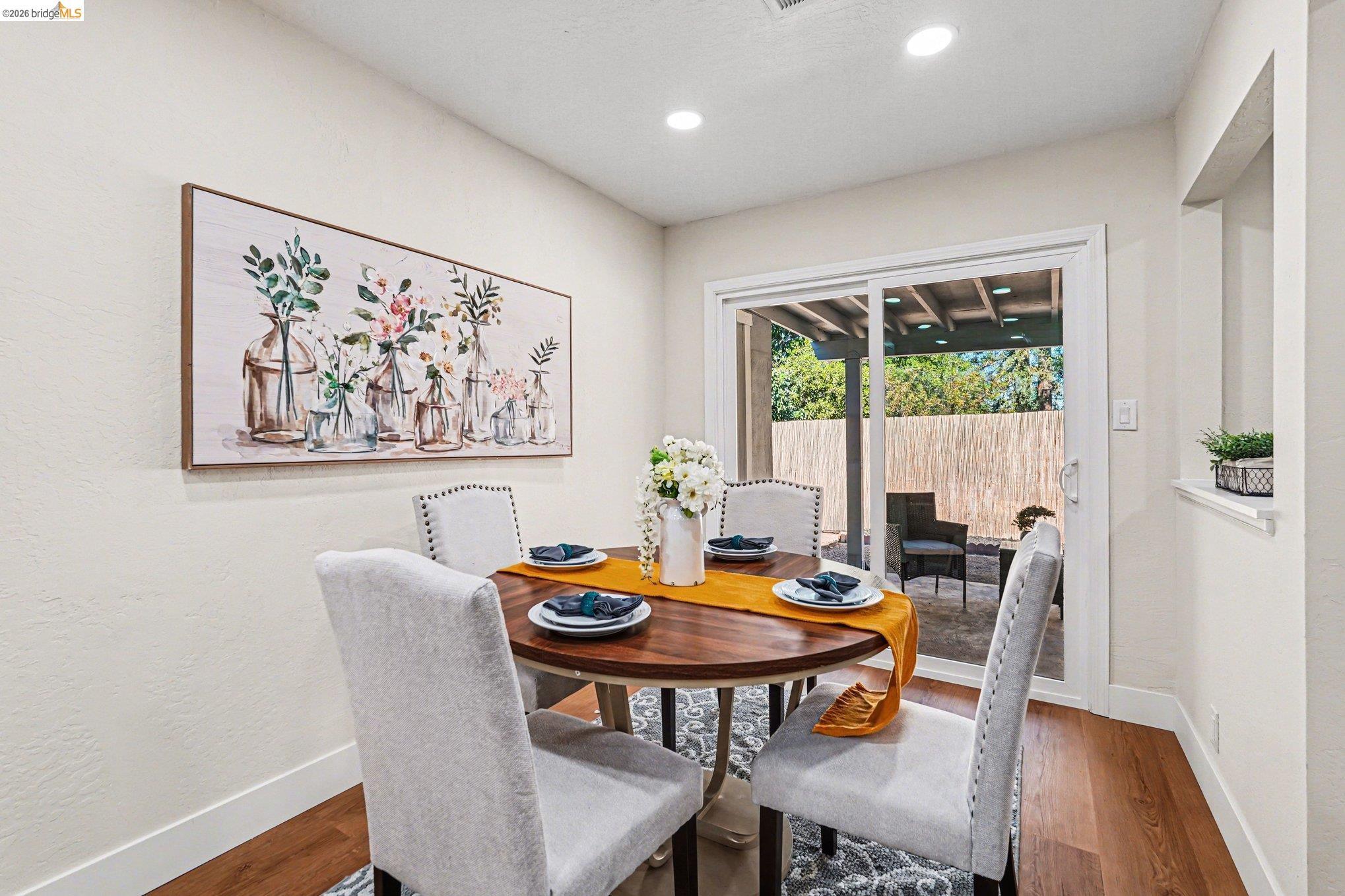 847 Shell Avenue Martinez, CA 94553 - Photo 5 of 15