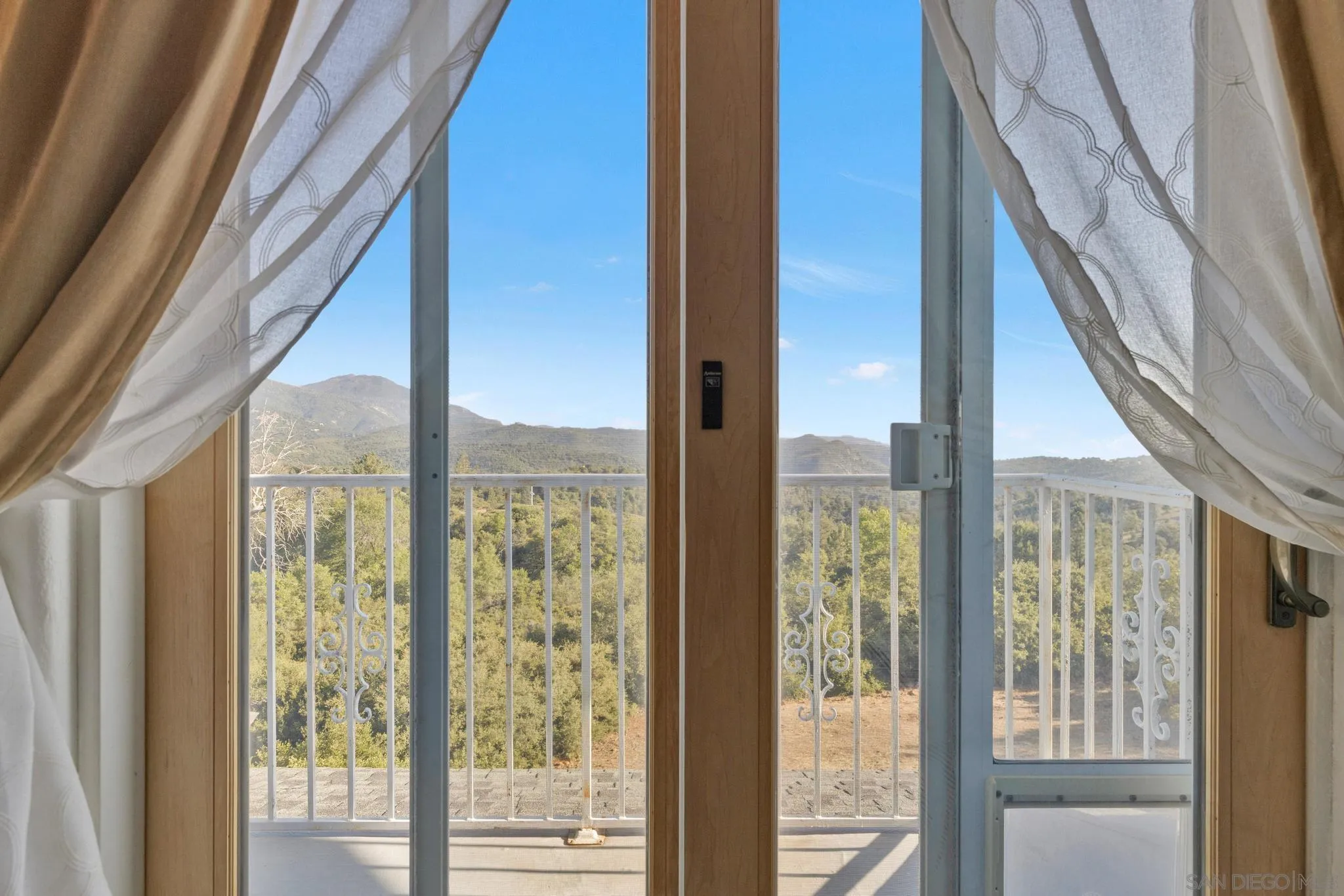 4819 Pine Ridge Avenue Julian, CA 92036 - Photo 29 of 51 a view of a city from a window