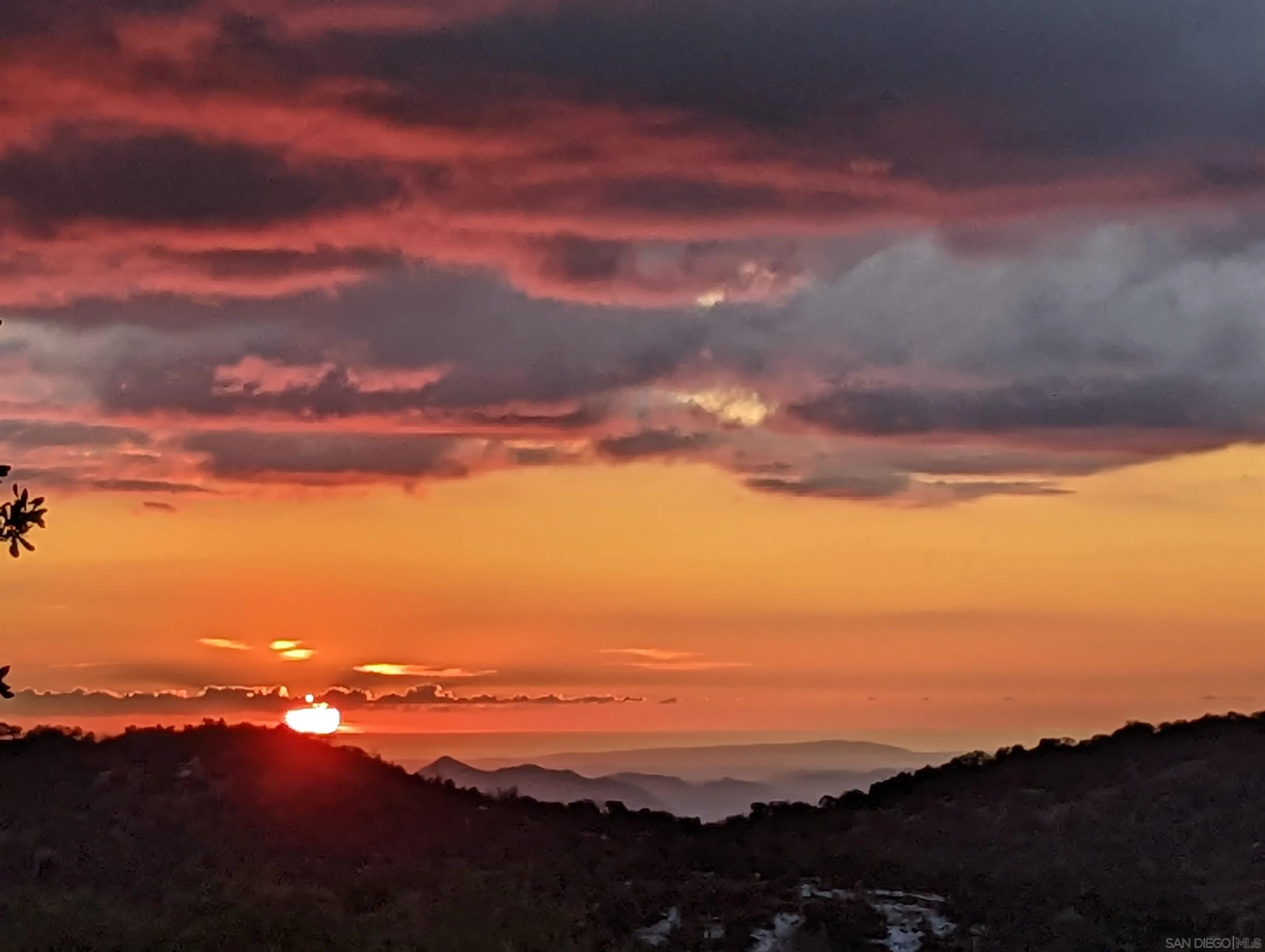 4819 Pine Ridge Avenue Julian, CA 92036 - Photo 46 of 51 a view of city and ocean