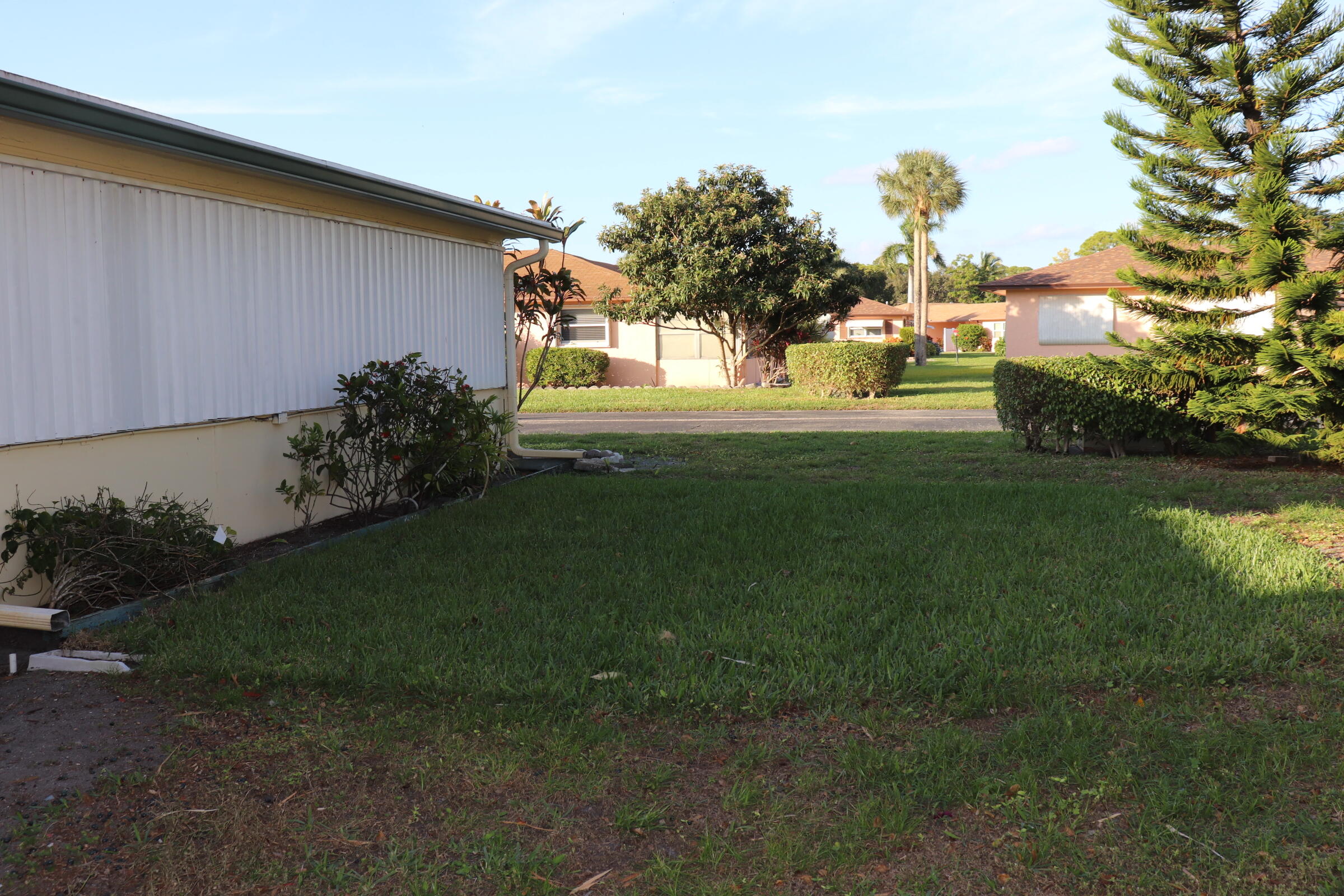 201 Cardinal Lane Delray Beach, FL 33445 - Photo 4 of 22 IMG_9971