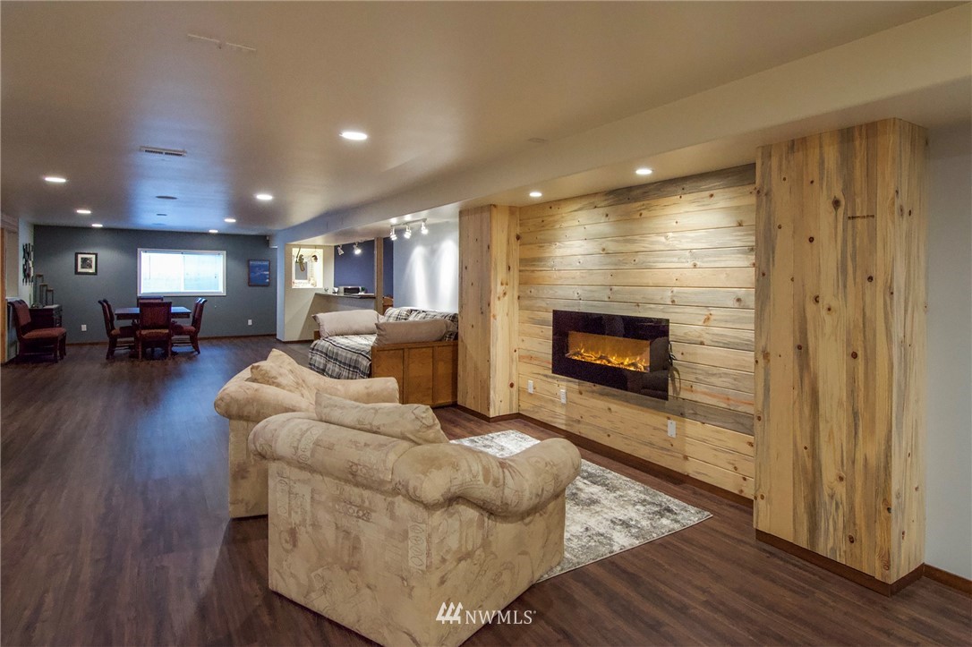127 Ruby Road Port Angeles, WA 98362 - Photo 36 of 40 Gallery Image 36