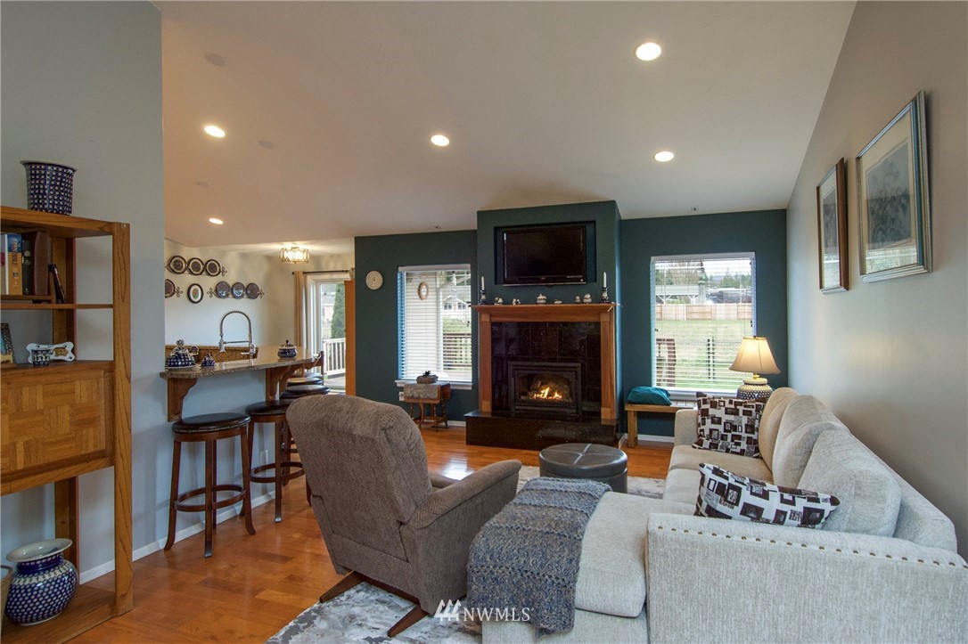 127 Ruby Road Port Angeles, WA 98362 - Photo 8 of 40 Gallery Image 8