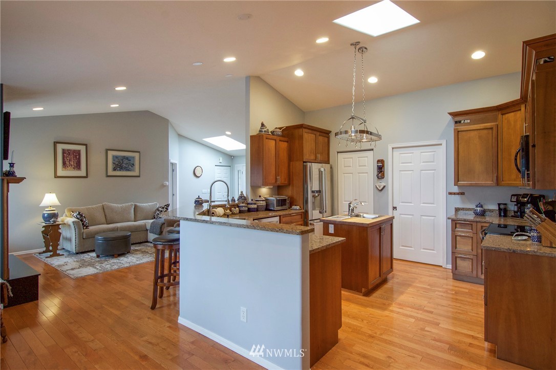127 Ruby Road Port Angeles, WA 98362 - Photo 10 of 40 Gallery Image 10
