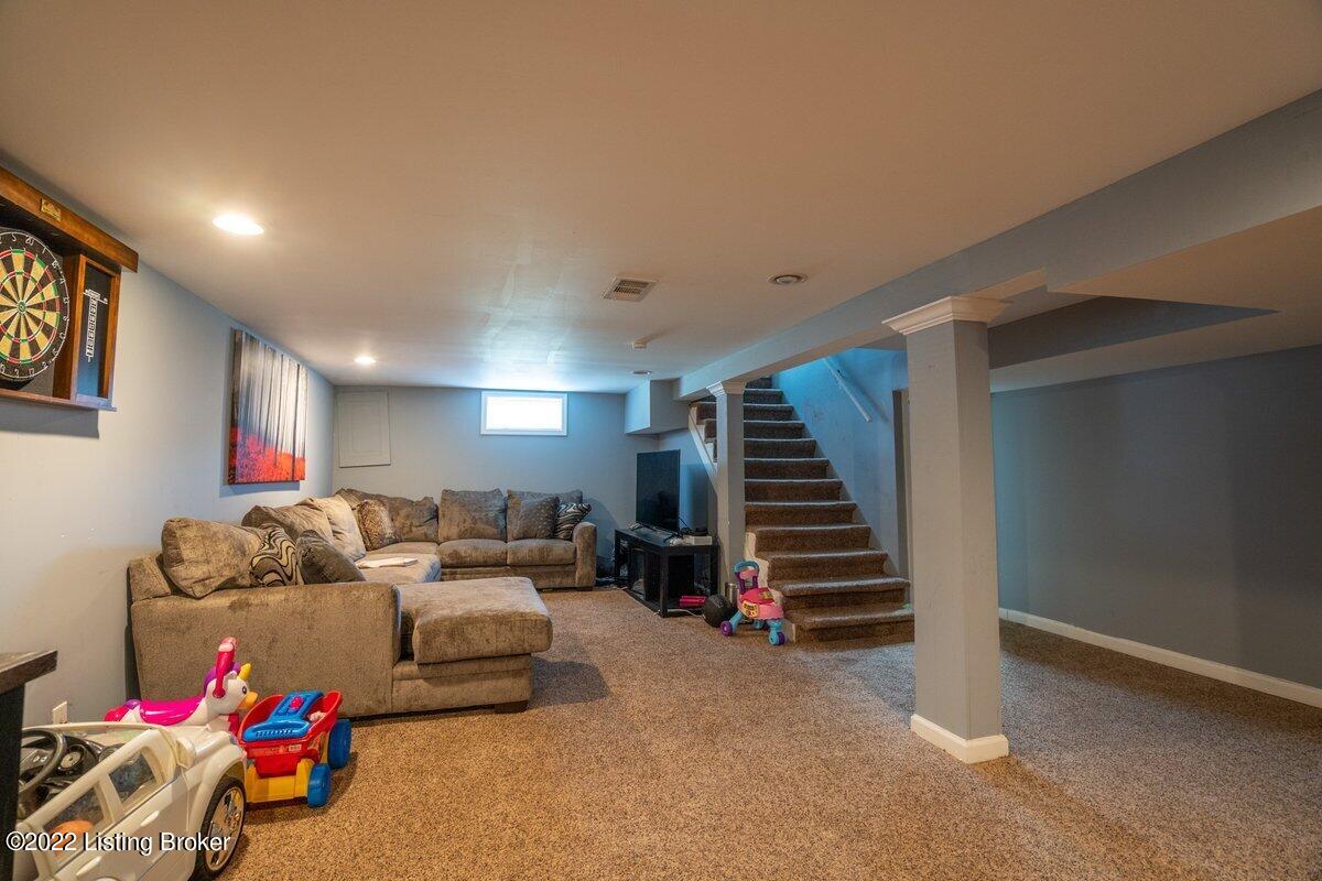 5503 Mcdeane Road Louisville, KY 40216 - Photo 17 of 28 Basement 1