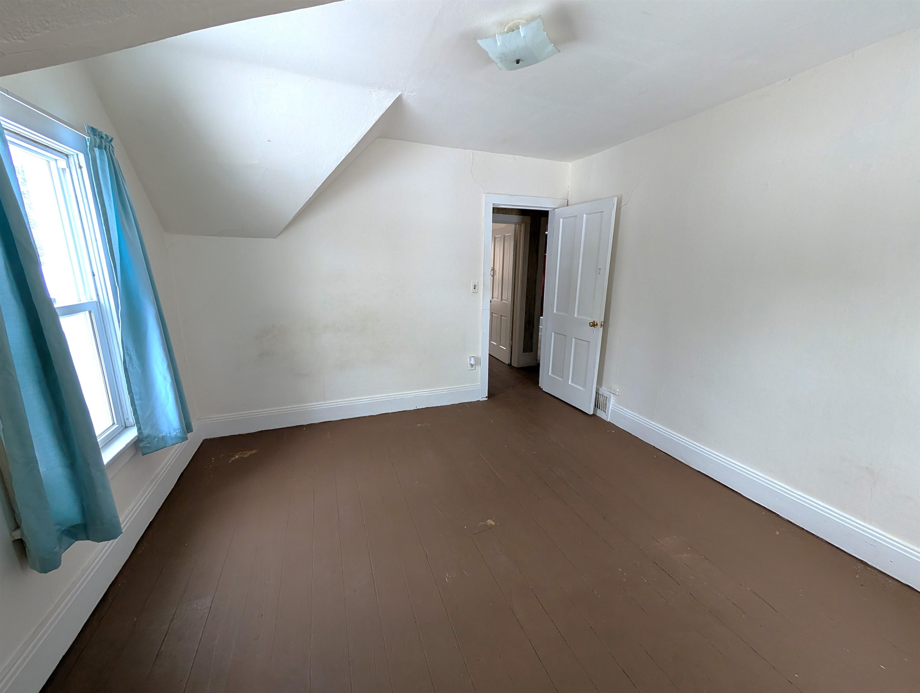 120 Park Street Redgranite, WI 54970 - Photo 15 of 19