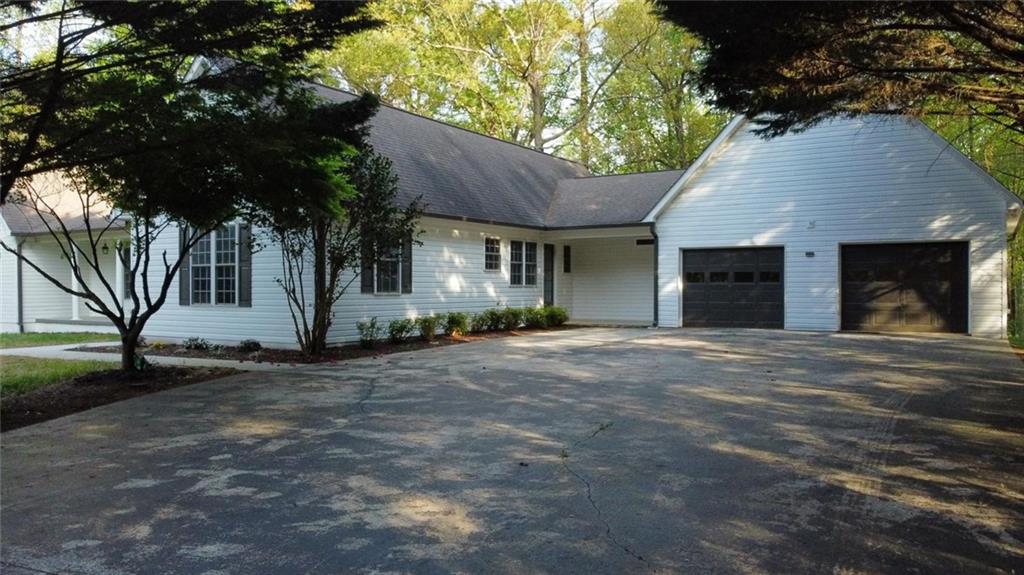 225 Rock Springs Road Lula, GA 30554 - Photo 8 of 62