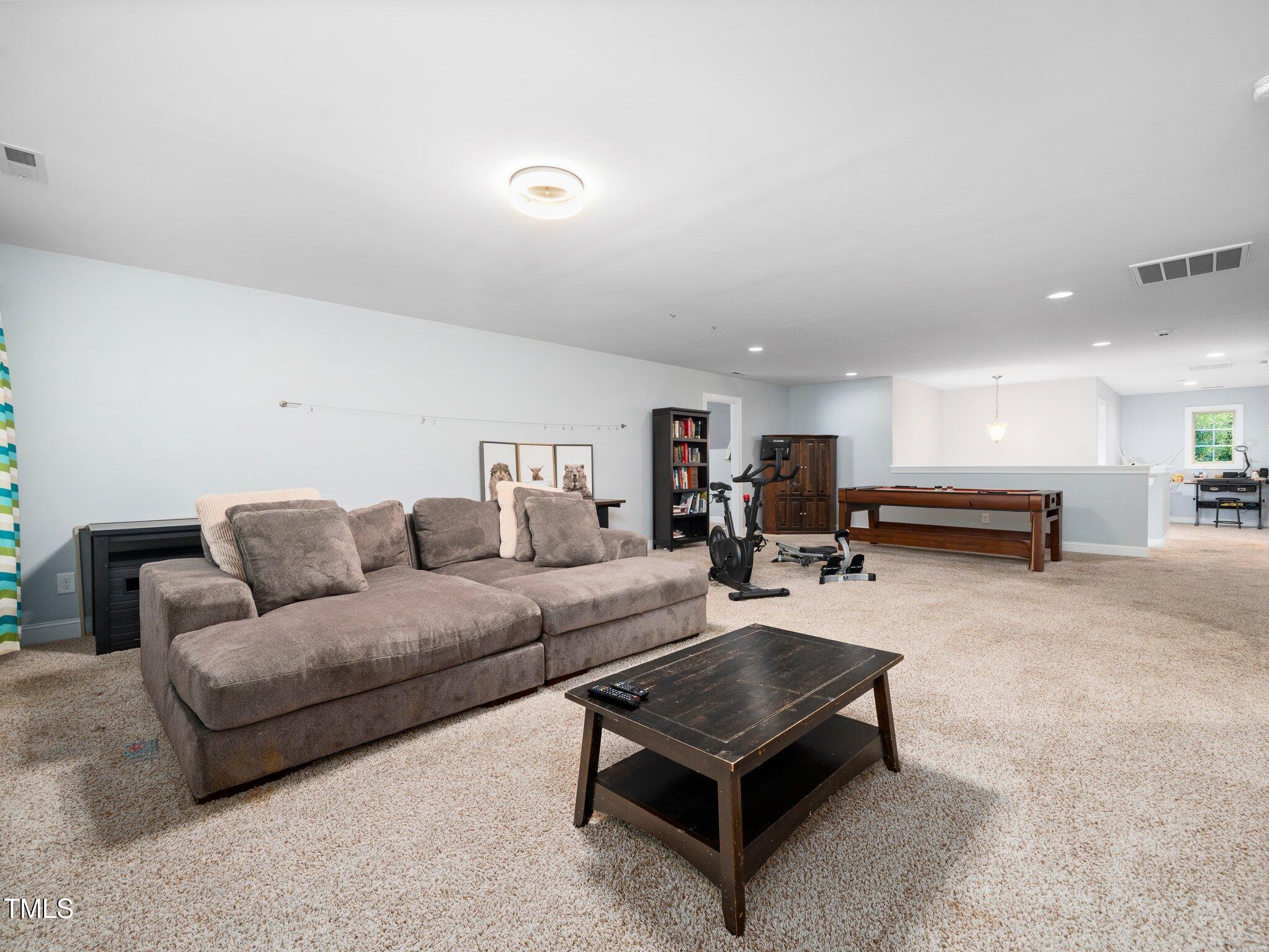 218 Inwood Forest Drive Raleigh, NC 27603 - Photo 33 of 83 36-web-or-mls-JDP02731