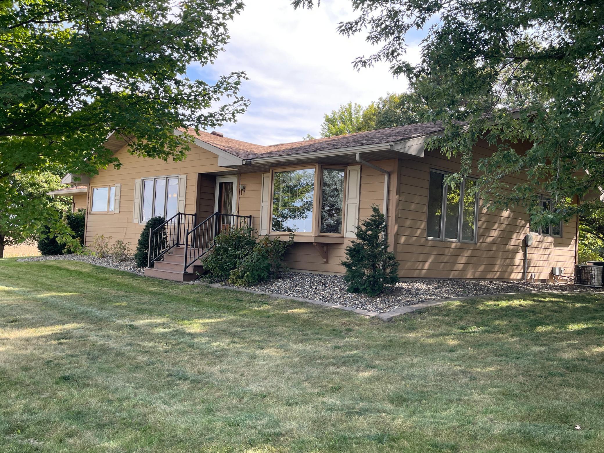 67927 270th Street Alden, MN 56009 - Photo 1 of 69