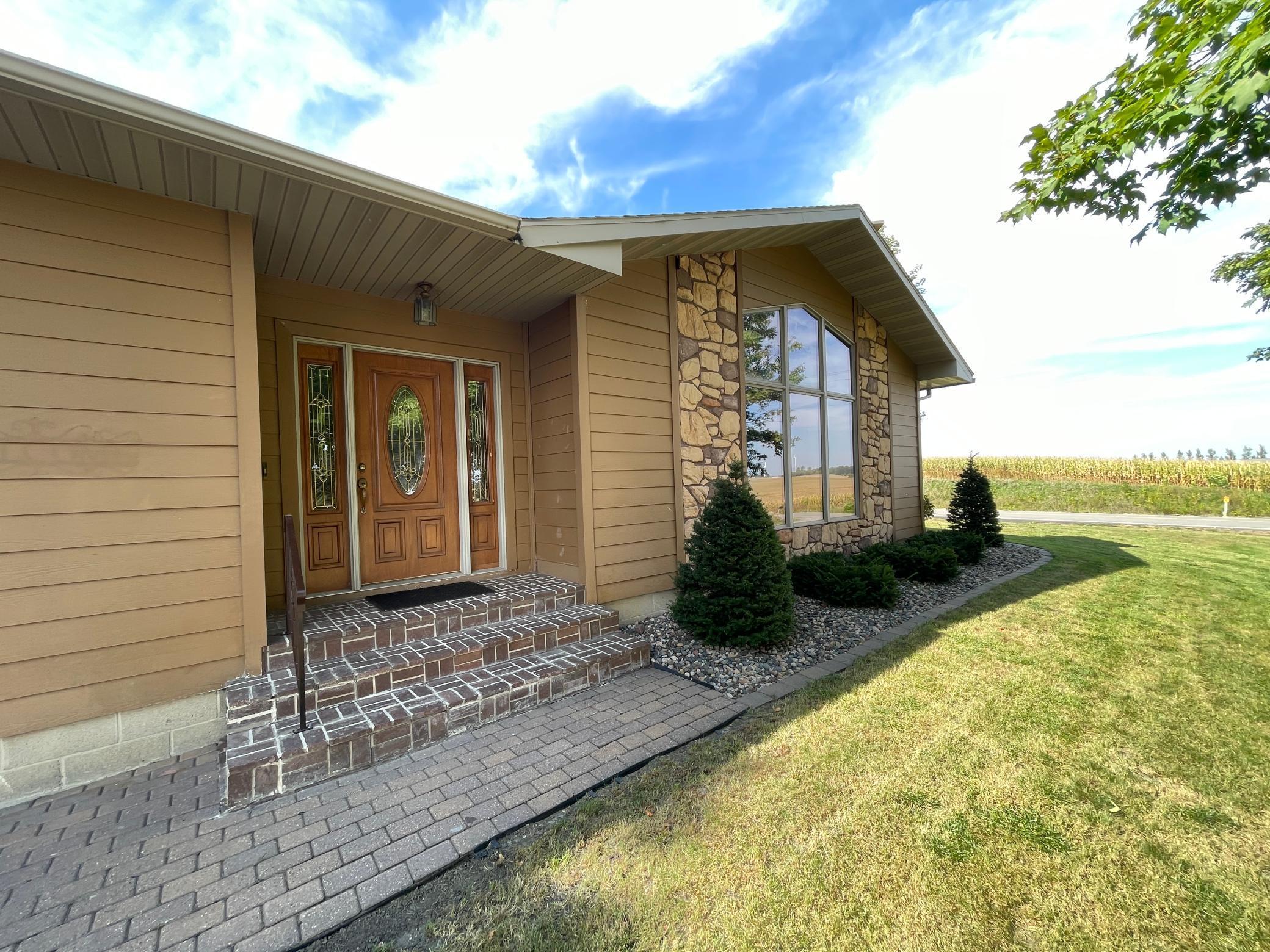 67927 270th Street Alden, MN 56009 - Photo 2 of 69