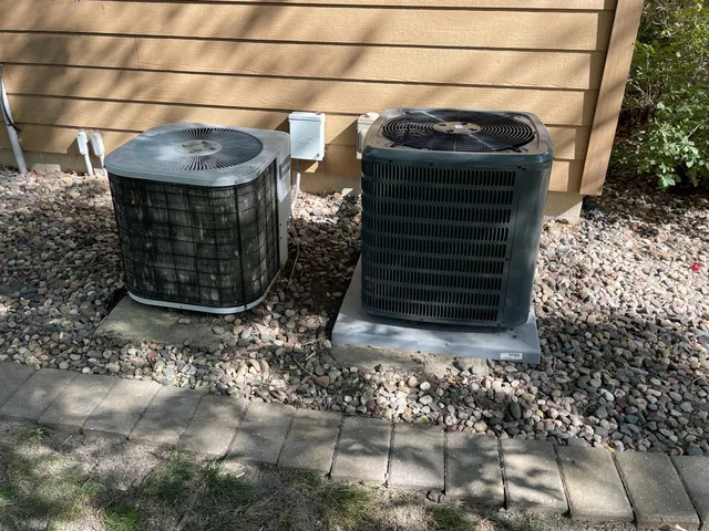 $325,000 | 67927 270th Street, Alden, MN 56009