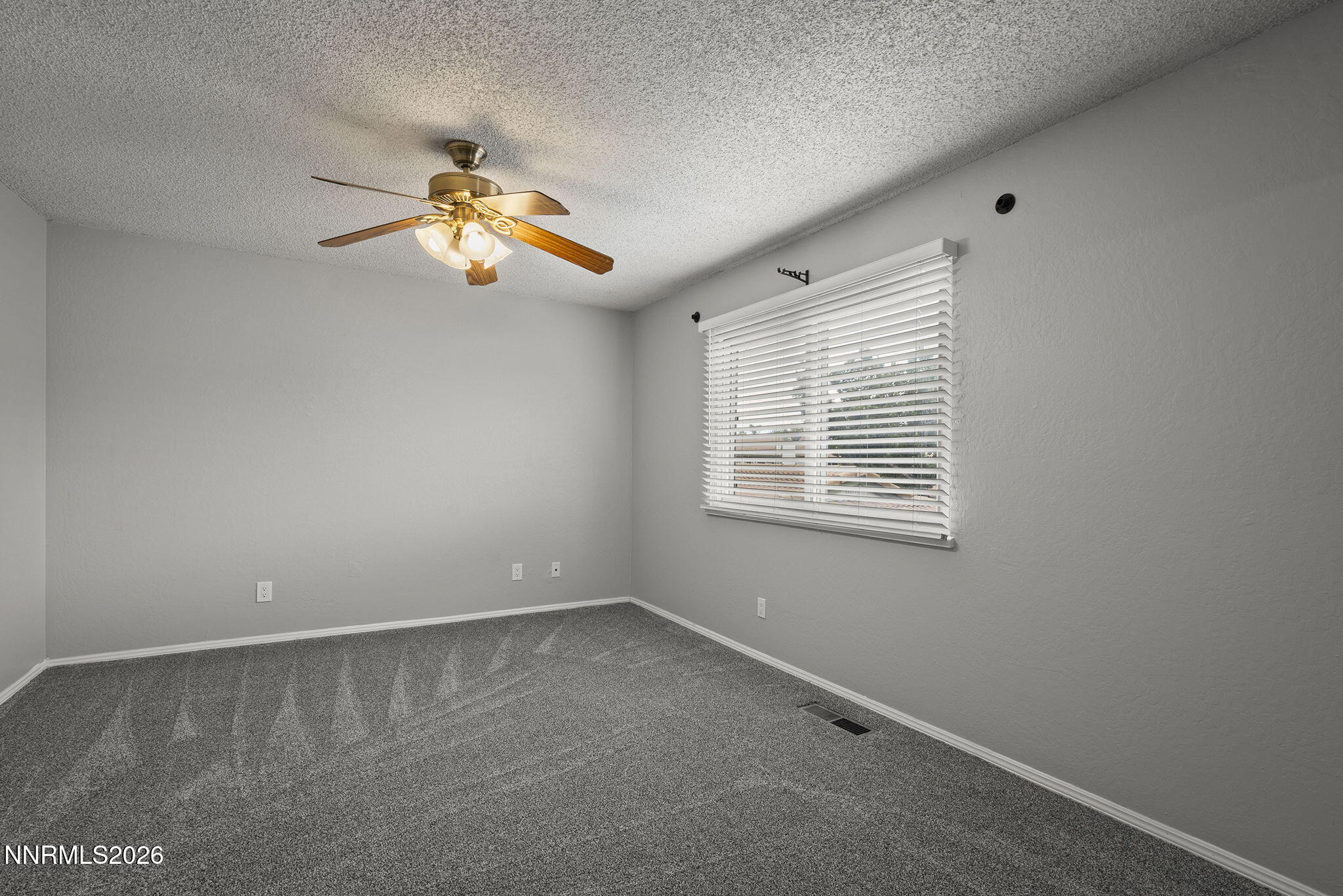 2264 Cannonball Road Sparks, NV 89431 - Photo 12 of 21 12-web-or-mls-_DSC0182