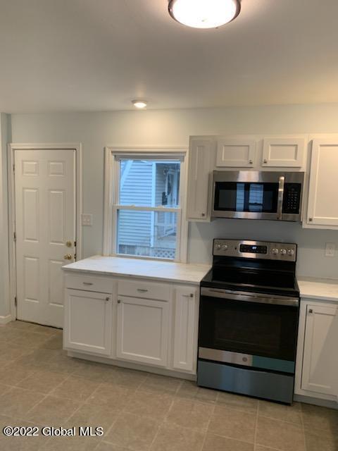 332 Clayton Road Schenectady, NY 12304 - Photo 3 of 8 IMG_20220226_000203