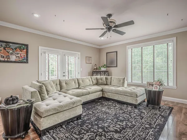 $899,000 | 3711 Joseph Court, Newburgh, IN 47630