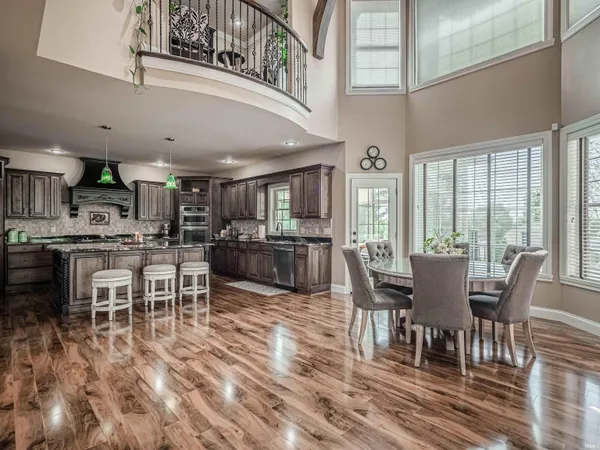$899,000 | 3711 Joseph Court, Newburgh, IN 47630
