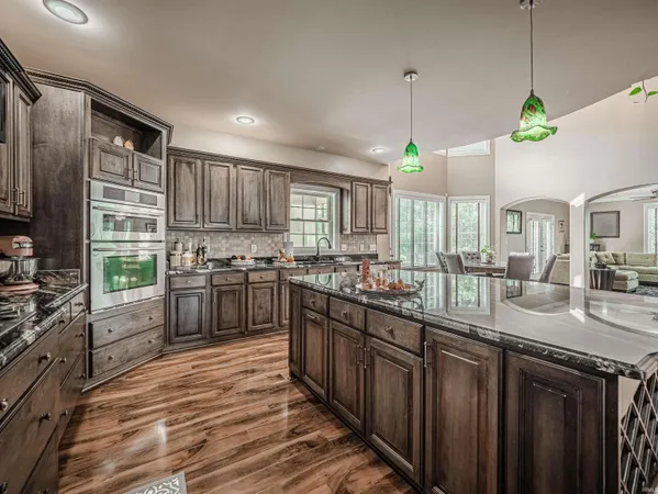 $899,000 | 3711 Joseph Court, Newburgh, IN 47630