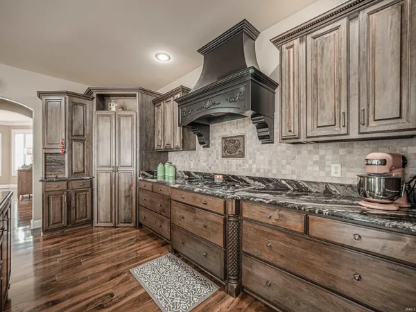 $899,000 | 3711 Joseph Court, Newburgh, IN 47630