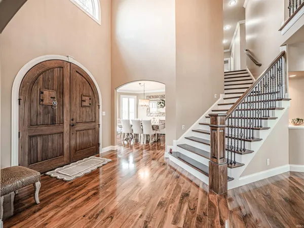 $899,000 | 3711 Joseph Court, Newburgh, IN 47630