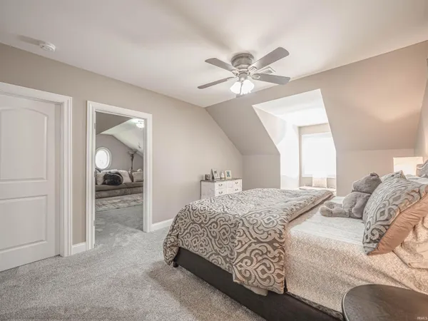 $899,000 | 3711 Joseph Court, Newburgh, IN 47630