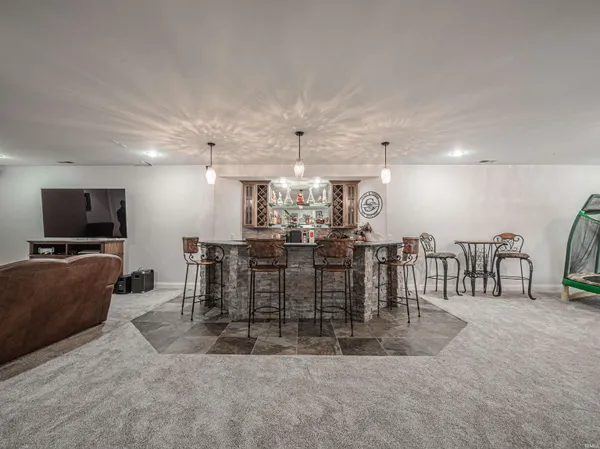 $899,000 | 3711 Joseph Court, Newburgh, IN 47630