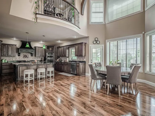 $999,800 | 3711 Joseph Court, Newburgh, IN 47630