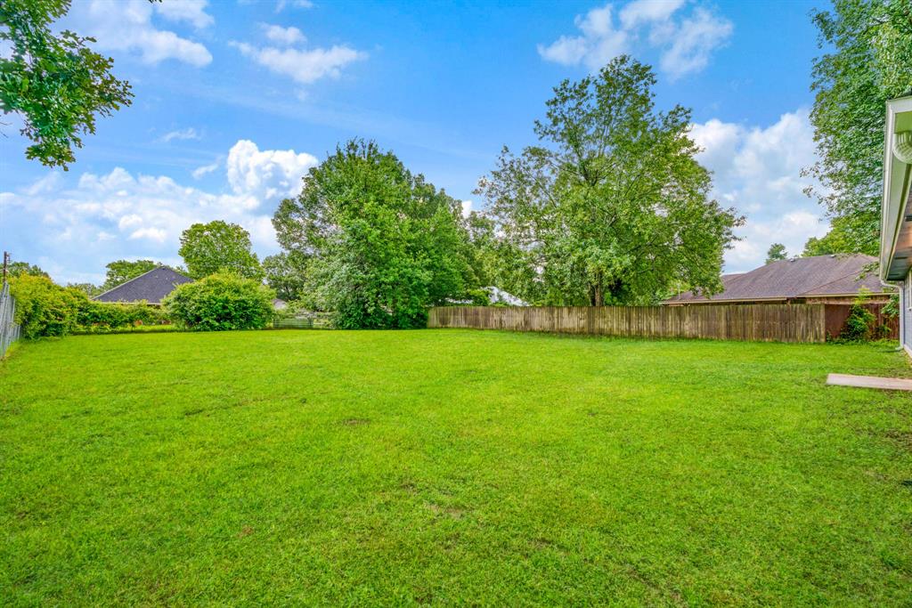 350 Town E Drive Reno, TX 75462 - Photo 15 of 16