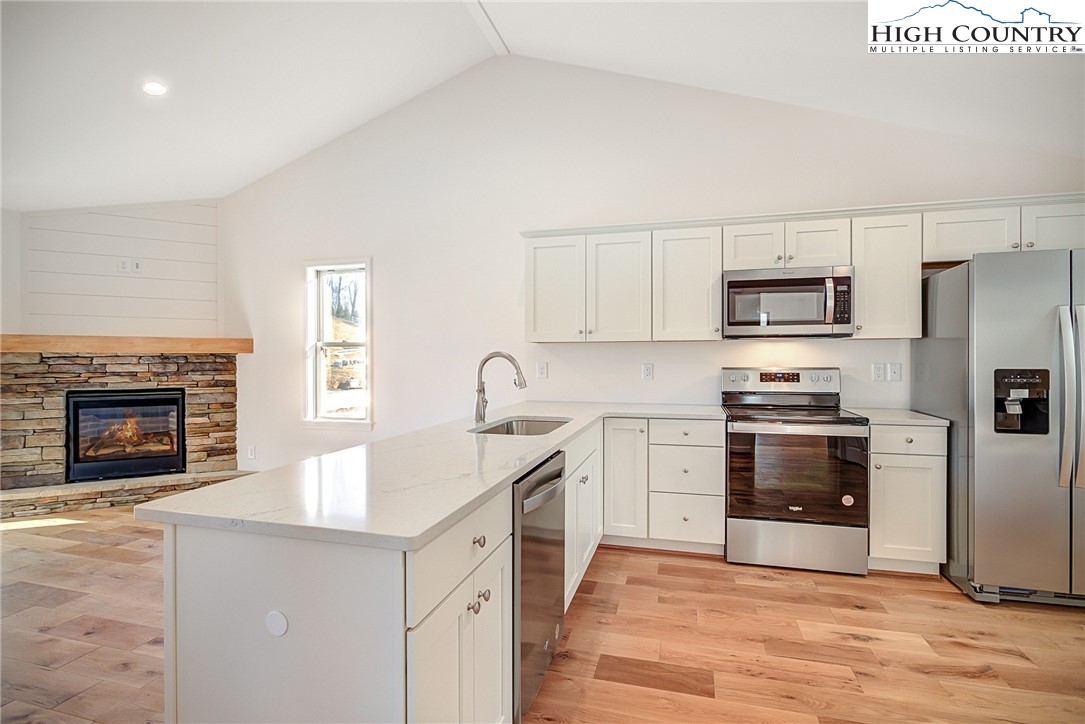 144 Carson Court, Unit 71 Boone, NC 28607 - Photo 5 of 48 Gallery Image 5