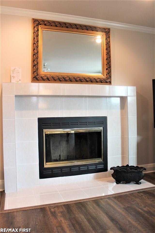 31147 Rothbury Way New Baltimore, MI 48047 - Photo 8 of 37 31386469-7.JPG