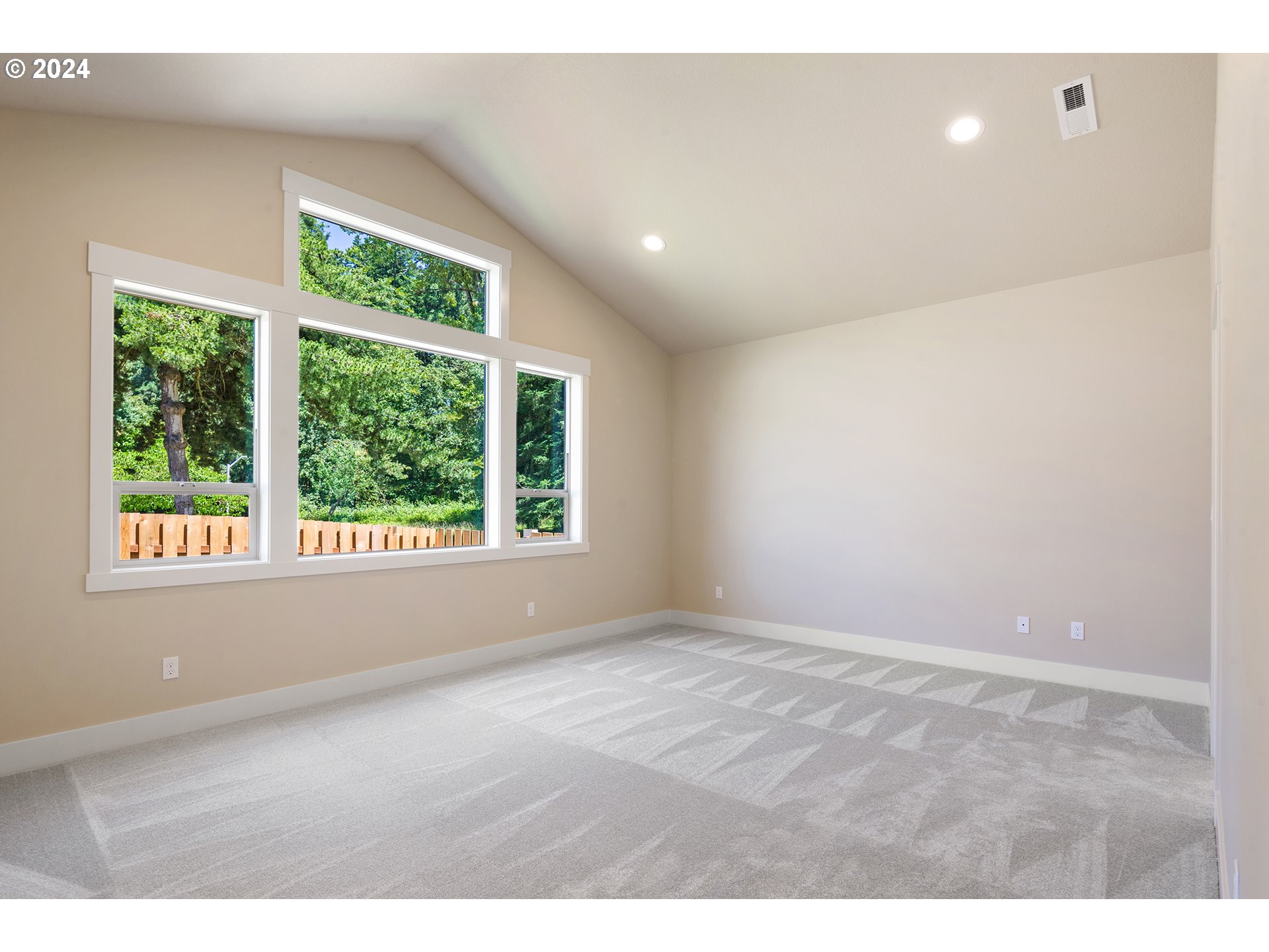 2129 Northeast Spitz Road Canby, OR 97013 - Photo 25 of 48