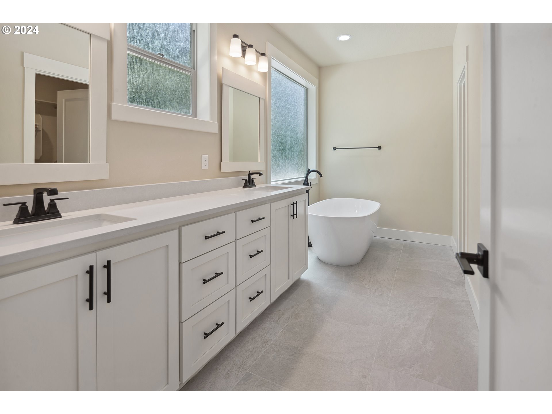 2129 Northeast Spitz Road Canby, OR 97013 - Photo 28 of 48